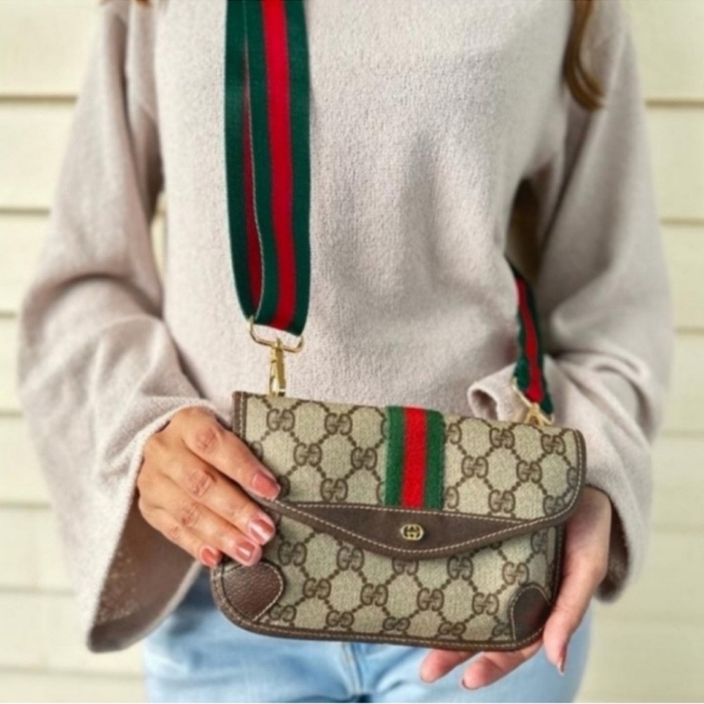 Authentic Gucci vintage web sherry line clutch bag crossbody 89.01.021  (F442)